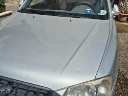 Grigio Usata 2002 Hyundai Accent Tre volumi | 1950 €