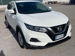 Bianco Usata 2017 Nissan Qashqai SUV | 12.600 € (Cara)