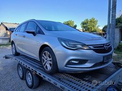 Usata 2016 Opel Astra Station wagon | 2900 € (Ottimo prezzo)