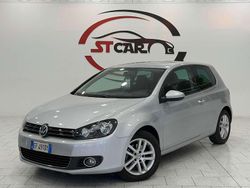 Argento Usata 2010 VW Golf Highline Tre volumi | 5800 € (Ottimo prezzo)