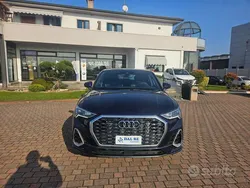 Blu Nuova 2024 Audi Q3 S-Line SUV | 45.900 € (Buon prezzo)