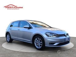 Argento Usata 2020 VW Golf VII Business Tre volumi | 13.500 € (Ottimo prezzo)