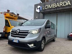Grigio Usata 2023 Renault Trafic Monovolume | 19.900 € (Super prezzo)
