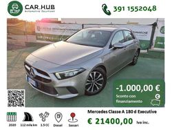 Grigio Usata 2020 Mercedes A180 Executive Tre volumi | 21.400 € (Buon prezzo)