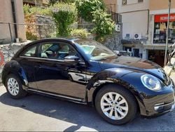 Usata 2012 VW Maggiolino Design Tre volumi | 9000 € (Buon prezzo)