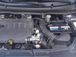 Grigio Usata 2010 Hyundai i20 Tre volumi | 1800 € (Ottimo prezzo)