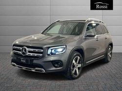 Grigio medio Usata 2022 Mercedes GLB200 SUV | 25.900 € (Ottimo prezzo)