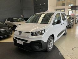 Bianco Nuova 2025 Fiat Doblò Monovolume | 25.700 €