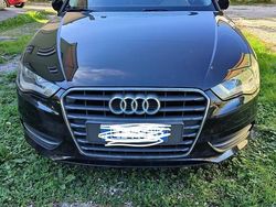 Nero Usata 2015 Audi A3 Business Tre volumi | 10.700 € (Buon prezzo)