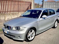 Grigio Usata 2006 BMW 118 Due volumi | 4000 € (Buon prezzo)