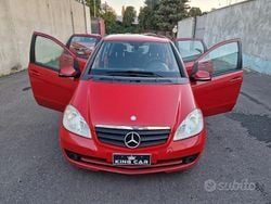 Rosso Usata 2010 Mercedes A180 Avantgarde Tre volumi | 3000 € (Ottimo prezzo)