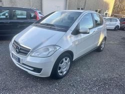 Bianco Usata 2011 Mercedes A180 Avantgarde Edition Monovolume | 2500 € (Ottimo prezzo)