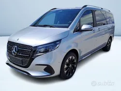 Argento Nuova 2025 Mercedes V250 Avantgarde Monovolume | 78.900 € (Buon prezzo)