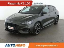 Grigio Usata 2018 Ford Focus ST-Line Tre volumi | 16.299 € (Buon prezzo)