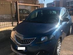 Blu Usata 2022 Lancia Ypsilon Gold Due volumi | 10.700 € (Buon prezzo)