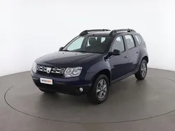 Blu Usata 2015 Dacia Duster Lauréate SUV | 8999 € (Buon prezzo)
