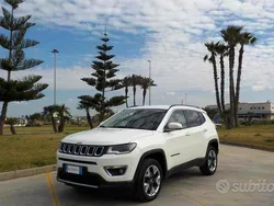 Bianco(met.) Usata 2019 Jeep Compass Limited SUV | 17.990 € (Buon prezzo)