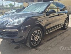 Nero Usata 2011 Porsche Cayenne SUV | 22.500 € (Molto cara)