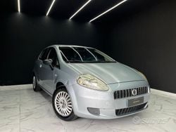 Grigio Usata 2008 Fiat Grande Punto Due volumi | 3900 € (Buon prezzo)