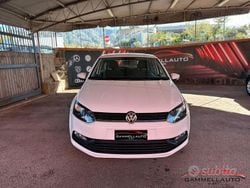 Bianco Usata 2015 VW Polo Trendline Tre volumi | 6290 € (Ottimo prezzo)