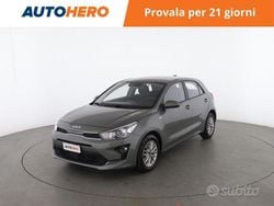 Verde Usata 2021 Kia Rio Tre volumi | 14.699 € (Cara)