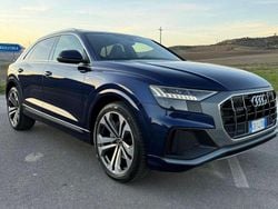 Blu navarra Usata 2024 Audi Q8 S-Line SUV | 68.900 € (Super prezzo)