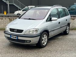 Grigio Usata 2002 Opel Zafira Elegance Monovolume | 1699 € (Buon prezzo)