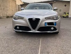 Usata 2017 Alfa Romeo Giulia Business Tre volumi | 16.000 € (Buon prezzo)