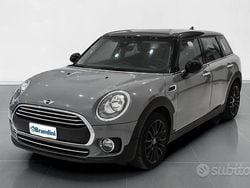 Grigio Usata 2019 Mini One Clubman Exclusive Station wagon | 16.462 € (Buon prezzo)