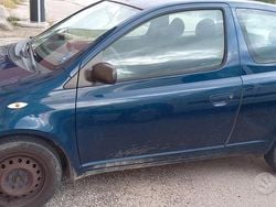 Blu Usata 2002 Toyota Yaris | 600 € (Super prezzo)