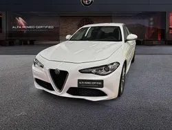Bianco Usata 2020 Alfa Romeo Giulia Business Tre volumi | 19.500 € (Super prezzo)