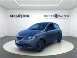 Grigio Usata 2024 Lancia Ypsilon Gold Due volumi | 13.900 € (Buon prezzo)