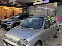 Gray Usata 2004 Fiat 600 Tre volumi | 2500 € (Buon prezzo)