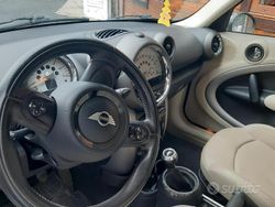 Usata 2011 Mini Countryman SUV | 8000 € (Molto cara)