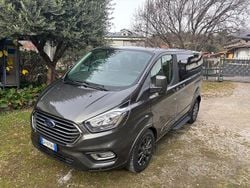 Grigio Usata 2022 Ford Tourneo Custom Titanium Furgone | 37.000 € (Ottimo prezzo)