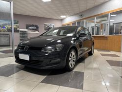 Grigio Usata 2016 VW Golf VII Business Tre volumi | 12.500 € (Cara)
