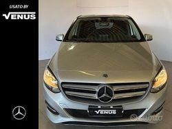 Argento Usata 2018 Mercedes B180 Business Monovolume | 14.600 € (Cara)