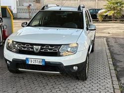 Bianco Usata 2015 Dacia Duster Station wagon | 7900 € (Ottimo prezzo)