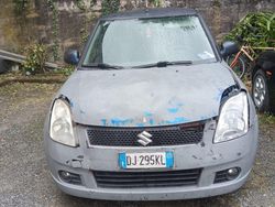 Grigio Usata 2007 Suzuki Swift Due volumi | 800 €