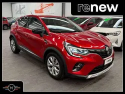 Rosso metallizzato Usata 2021 Renault Captur Intens SUV | 16.000 € (Buon prezzo)
