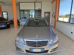 Grigio Usata 2011 Mercedes E220 Station wagon | 8500 €