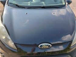 Nero Usata 2012 Ford Fiesta Due volumi | 3300 € (Cara)
