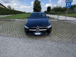 Usata 2022 Mercedes A160 Premium Tre volumi | 22.000 € (Super prezzo)