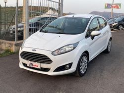 Bianco Usata 2015 Ford Fiesta Due volumi | 7200 € (Buon prezzo)
