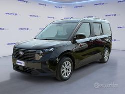 Nero Usata 2024 Ford Tourneo Courier Titanium Monovolume | 20.990 € (Buon prezzo)