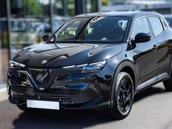 Nero Nuova 2025 Alfa Romeo Junior SUV | 28.790 € (Buon prezzo)