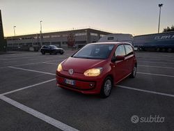 Rosso Usata 2014 VW up! Move Due volumi | 4600 € (Ottimo prezzo)