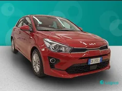 Rosso Usata 2022 Kia Rio 2 Tre volumi | 13.900 € (Buon prezzo)