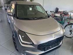 Argento Usata 2024 Suzuki Swift Due volumi | 19.800 € (Cara)