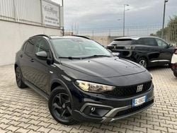 Nero Usata 2022 Fiat Tipo Cross Tre volumi | 15.900 € (Buon prezzo)